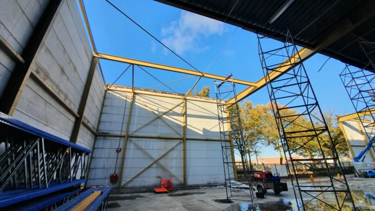 Dak- en lichtstraatconstructie
