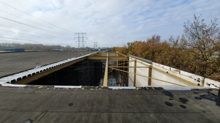 Dak- en lichtstraatconstructie